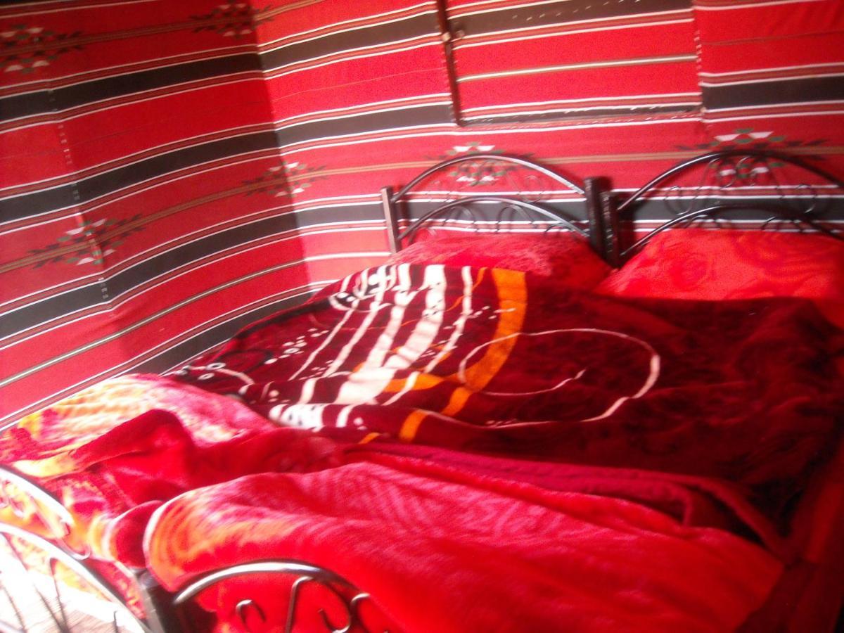 Bedouin House Camp Hotel Wadi Rum Exterior photo