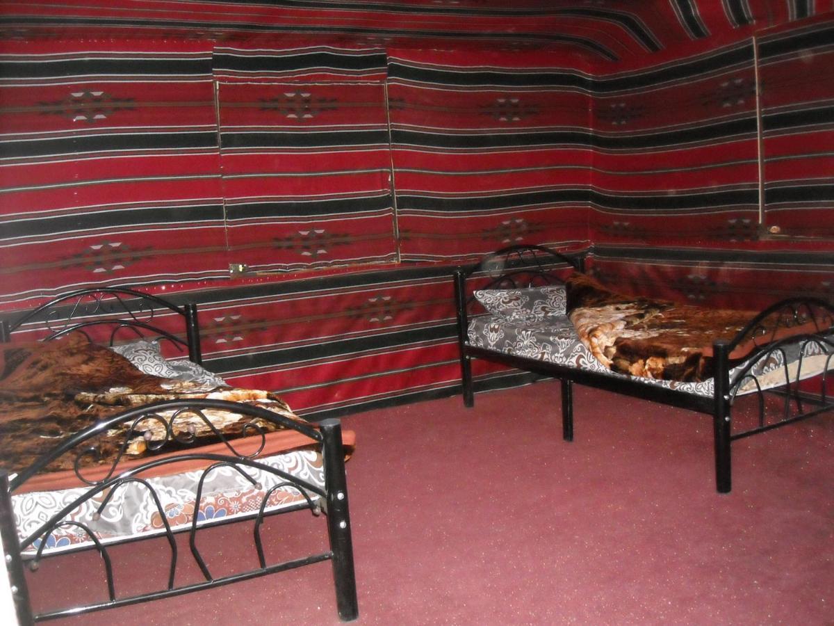 Bedouin House Camp Hotel Wadi Rum Exterior photo