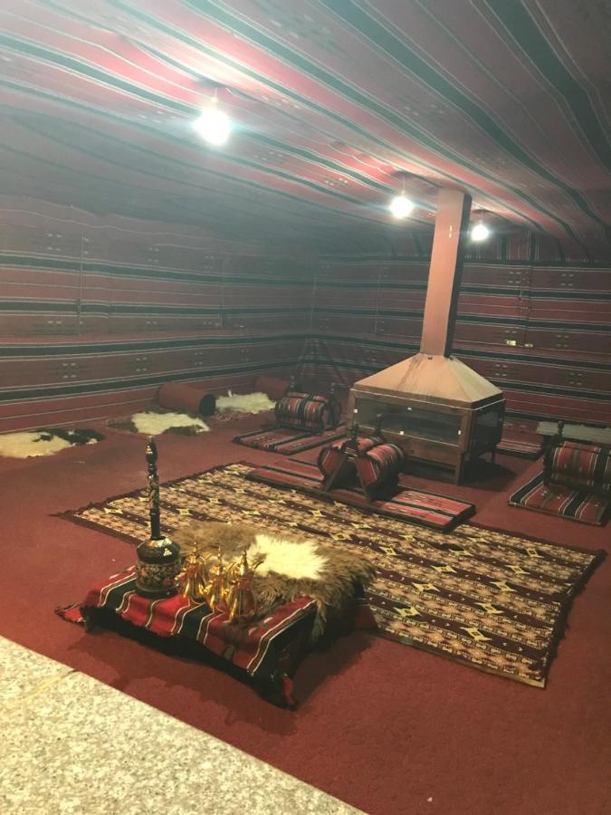 Bedouin House Camp Hotel Wadi Rum Exterior photo