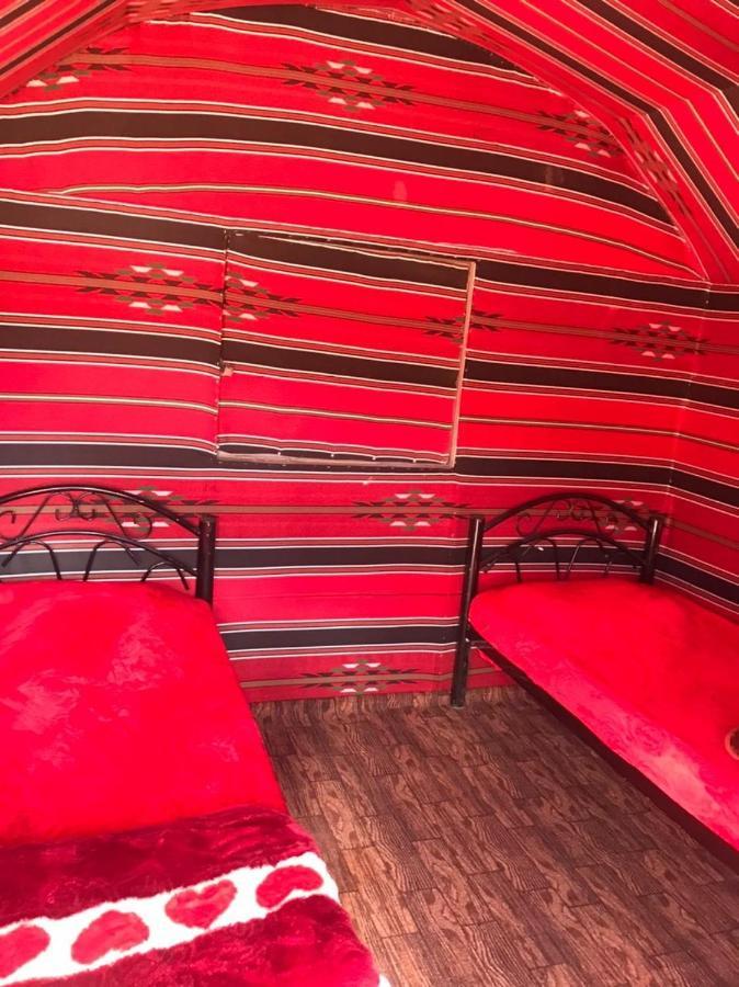 Bedouin House Camp Hotel Wadi Rum Exterior photo