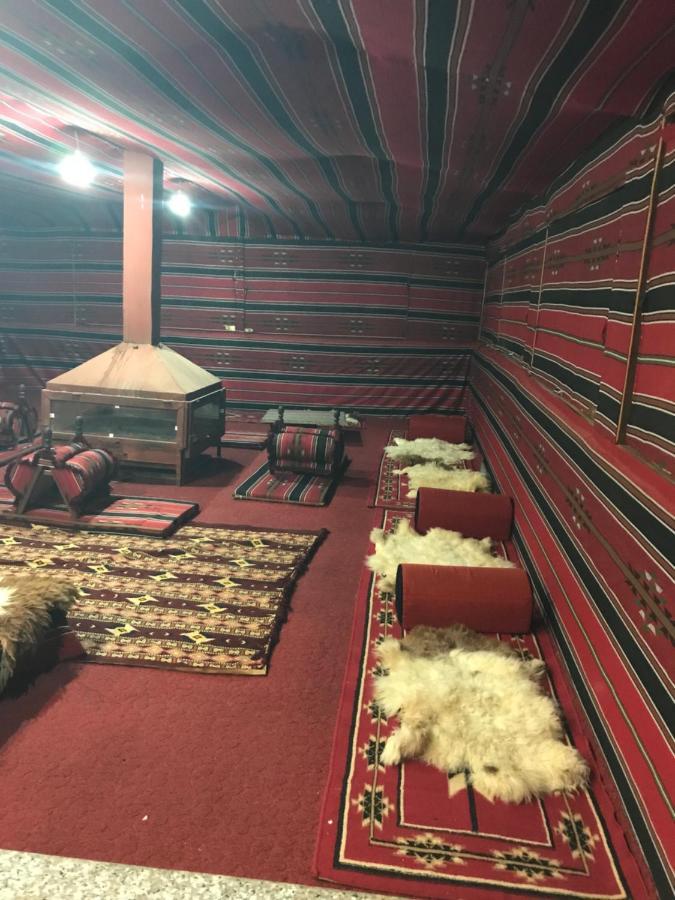 Bedouin House Camp Hotel Wadi Rum Exterior photo