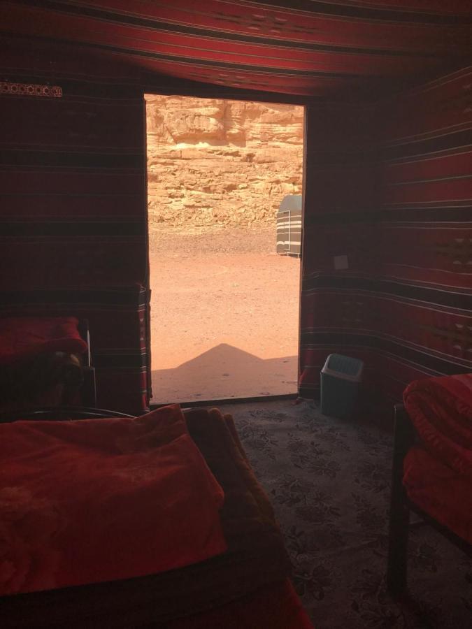 Bedouin House Camp Hotel Wadi Rum Exterior photo
